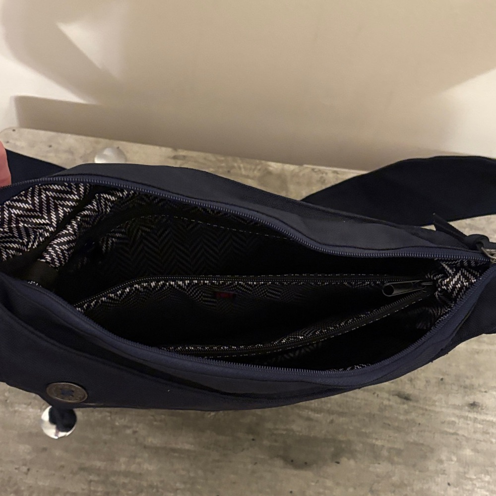 Ogio Navy Electronics Messenger Bag - image 4